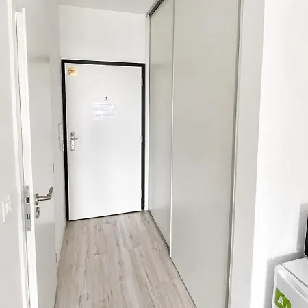 1 Apartment, Balcony, Zuzany Chalupovej 18b Appartamento